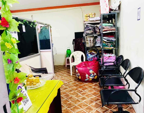 Green Leaf Beauty Parlour, Repalle